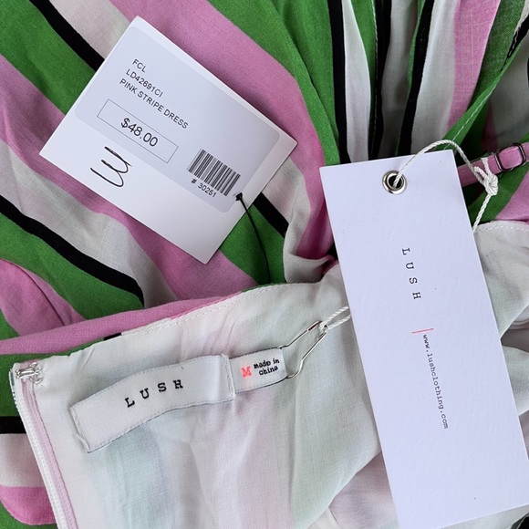 Lush mini dress - Picture 3 of 3